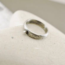 Load image into Gallery viewer, LS - Stackable Half Round 1 Bead Ring (Sterling - 5.5)