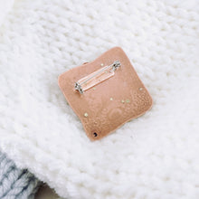 Load image into Gallery viewer, RH - GROW Brooch with Walnut Stand