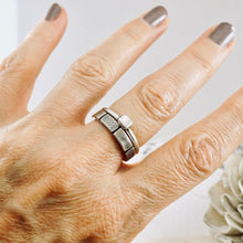 Load image into Gallery viewer, LS – Textured Silver Band (SS) (Size: 7)