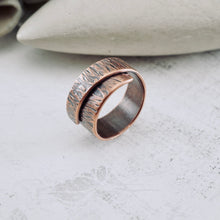 Load image into Gallery viewer, AM - Silvergrass Overlap Copper Ring - Size 7.5