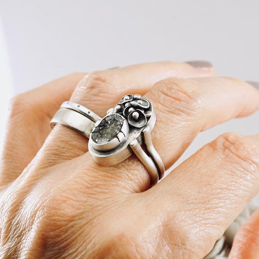 Bouquet Quartz Druzy Ring (Size: 8)