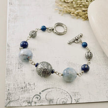 Load image into Gallery viewer, TN Azure Harmony Link Bracelet (Base Metal)
