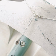 Load image into Gallery viewer, RH - Monstera Square Pendant (Pumpkin & Red)