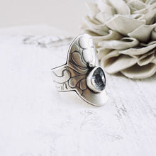 Load image into Gallery viewer, AM – Moss Aquamarine Saddle Ring (SS) (Size: 9)