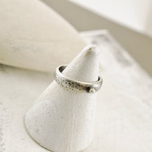 Load image into Gallery viewer, LS - Stackable Half Round 1 Bead Ring (Sterling - 5.5)