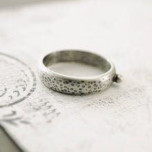 Load image into Gallery viewer, LS - Stackable Half Round 1 Bead Ring (Sterling - 5.5)