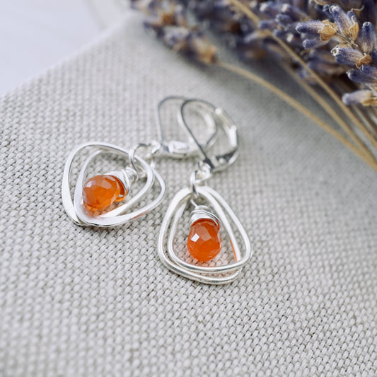 Rounded Triangle Carnelian Hoop Earrings