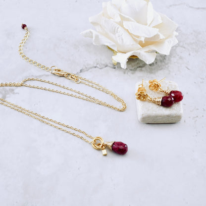 Natural Ruby Flower Post Eartings