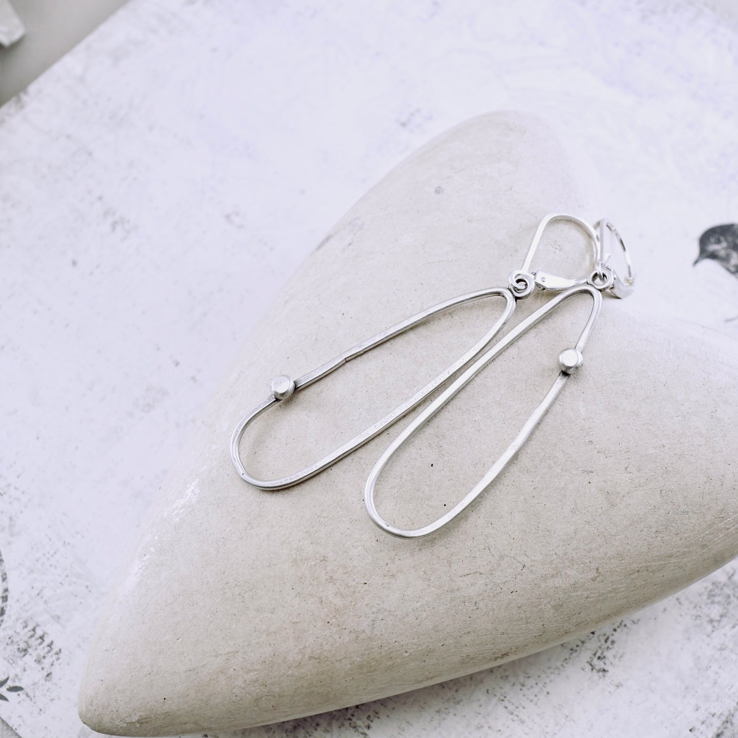 Offset Dot Elongated Loop Earrings