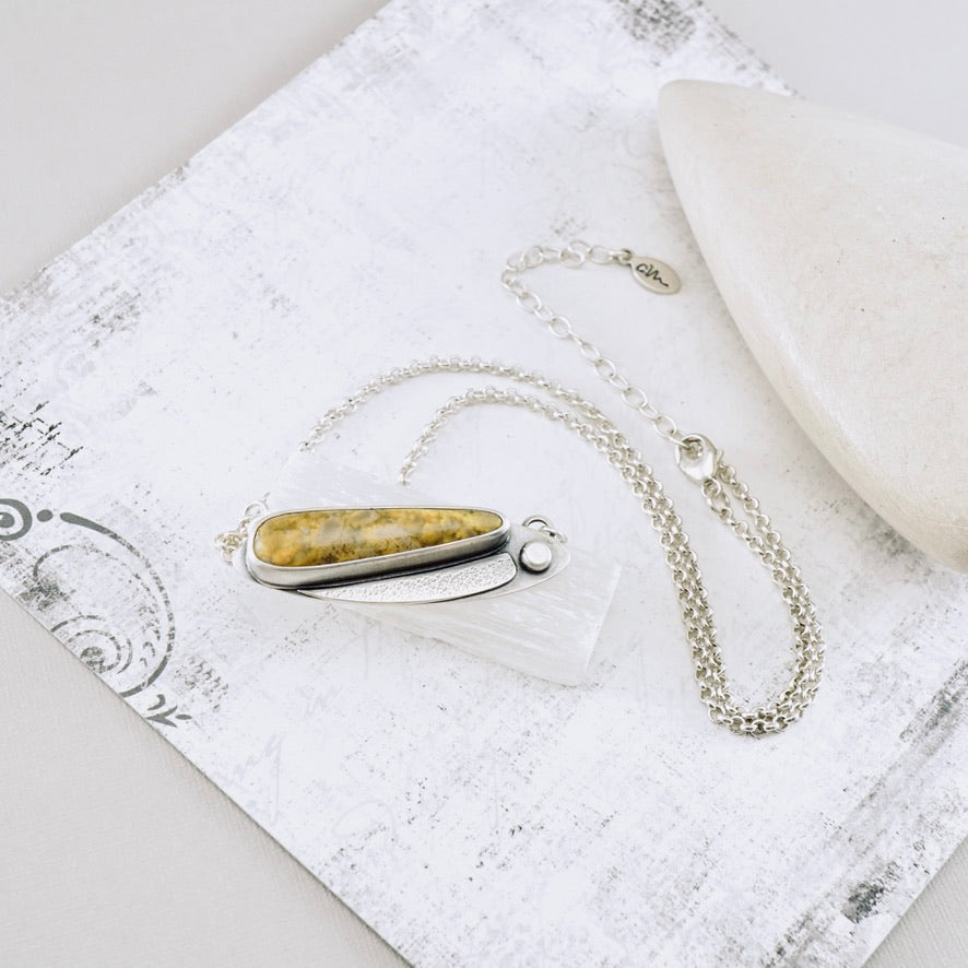 Golden Light Bumblebee Pendant - LOVE