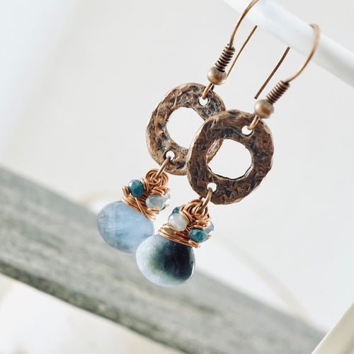 TN Dumortierite Copper Dangle Earrings (Copper)