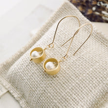 Load image into Gallery viewer, TN Natural White Half-Round Pearl Earrings (Gold-filled)