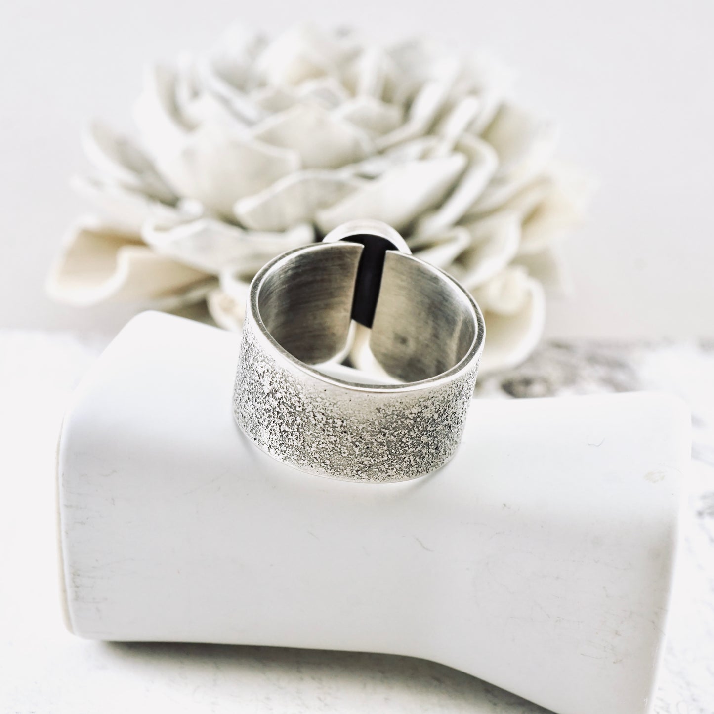 Ruby Silver Dust Ring (Size: 9)