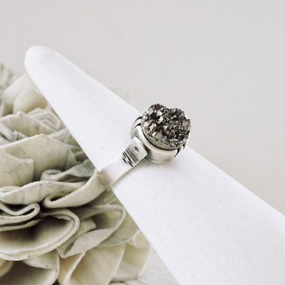 Gray Druzy Statement Ring (Size: 8)