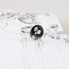 Load image into Gallery viewer, LS - Silver Nest Ring SS (Thin Band) (Sizes 5.5, 7.5)