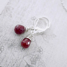 Load image into Gallery viewer, TN Natural Ruby Petite Bar Necklace (Sterling Silver)