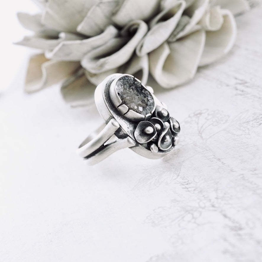 Bouquet Quartz Druzy Ring (Size: 8)