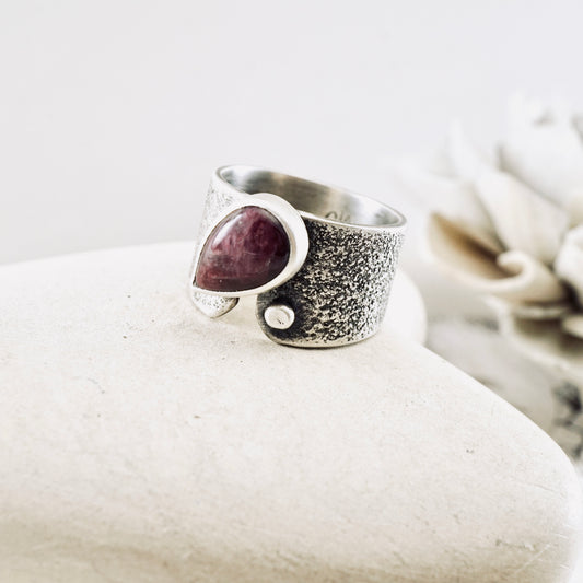 Ruby Silver Dust Ring (Size: 9)