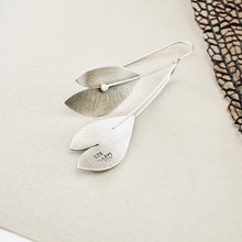 Load image into Gallery viewer, AM – Peace Lily Textured Earrings (SS)