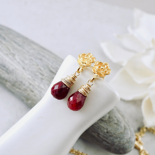 Natural Ruby Flower Post Eartings