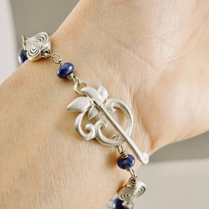 TN Blue Gardens Link Bracelet (Base Metal)