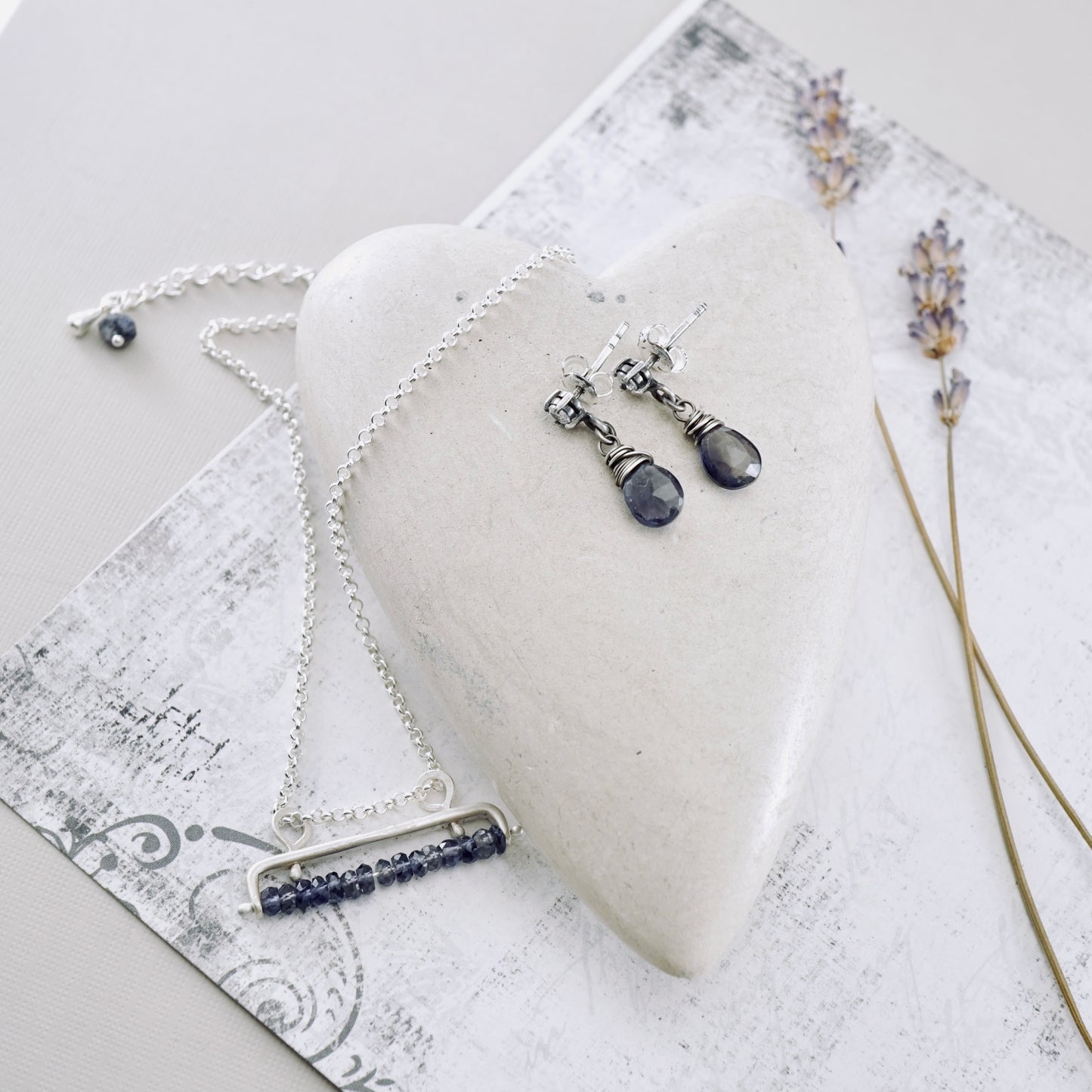Iolite Movable Bar Necklace