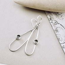 Load image into Gallery viewer, AM – Pod Elongated Loop Earrings (SS)