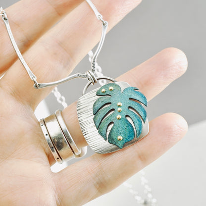 Monstera Square Pendant (Aqua Green)