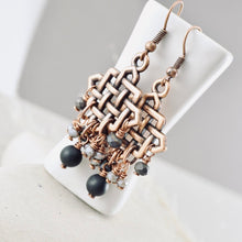 Load image into Gallery viewer, TN Black Pearl &amp; Onyx Celtic Knot Earrings (Copper)