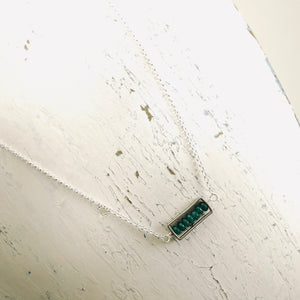TN Green Onyx Petite Bar Necklace (Sterling Silver)