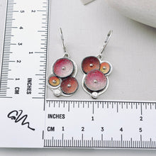 Load image into Gallery viewer, RH - Water Drop Short Earrings (Magenta &amp; Orange)