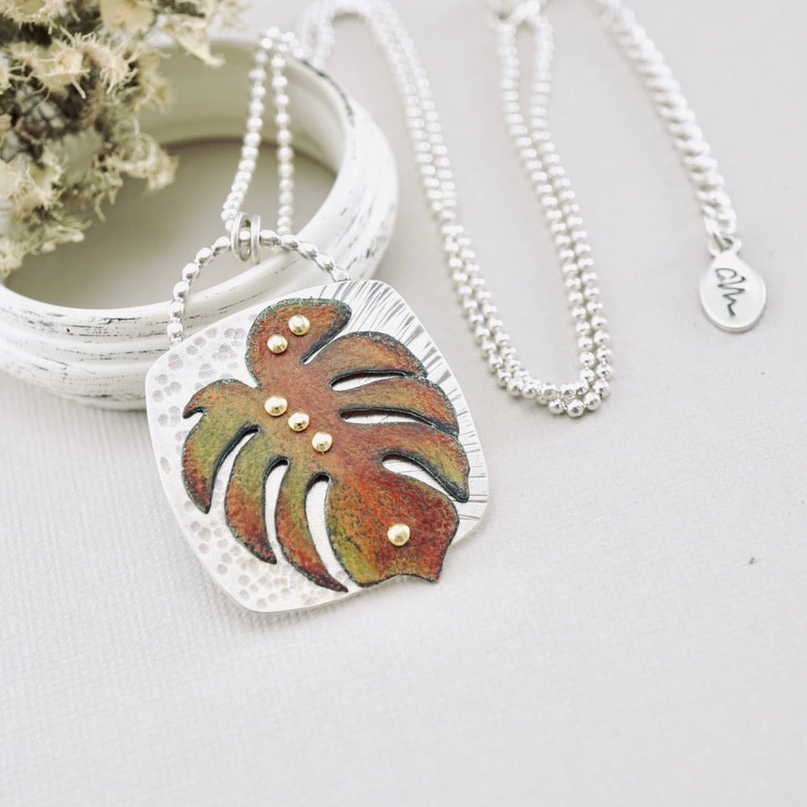 Monstera Square Pendant (Pumpkin & Red)