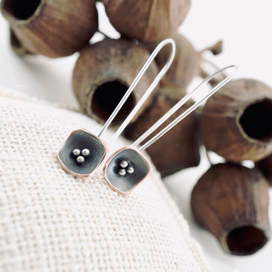Square Pods Long Classic Earrings