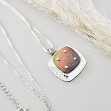 Load image into Gallery viewer, RH - Ember Glow Square Pendant (SS)