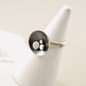 LS - Silver Nest Ring (Sizes: 7 and 7 1/5)