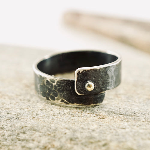 Carpe Diem - Overlapping Unisex Ring (Hammered texture - SS/Gold)